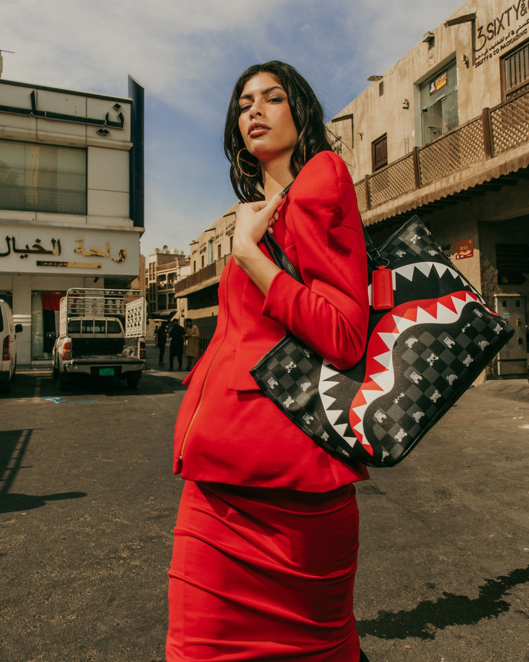 SHARK MOB HIDEOUT TOTE - Image 4