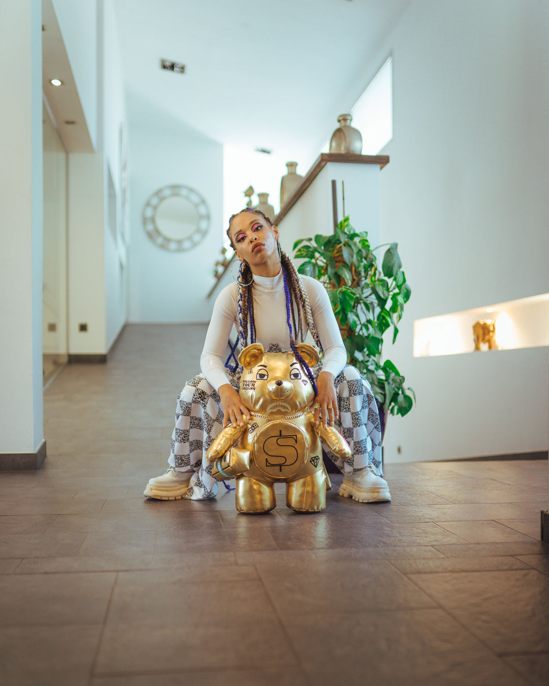 GOLD RUSH MONEYBEAR TEDDYBEAR BACKPACK - Image 4