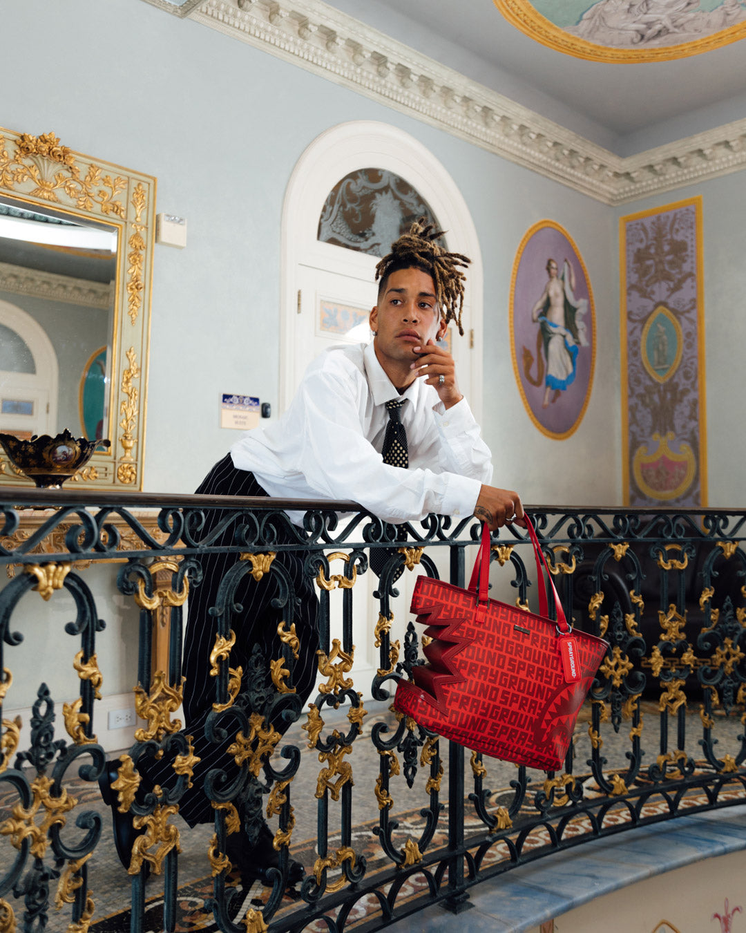 SHARK BITE INFARED TOTE - Image 4