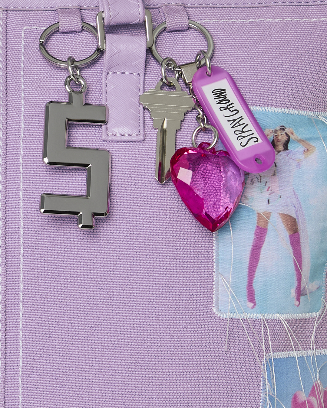 PASSPORT TO PARADISE TOTE - Image 9