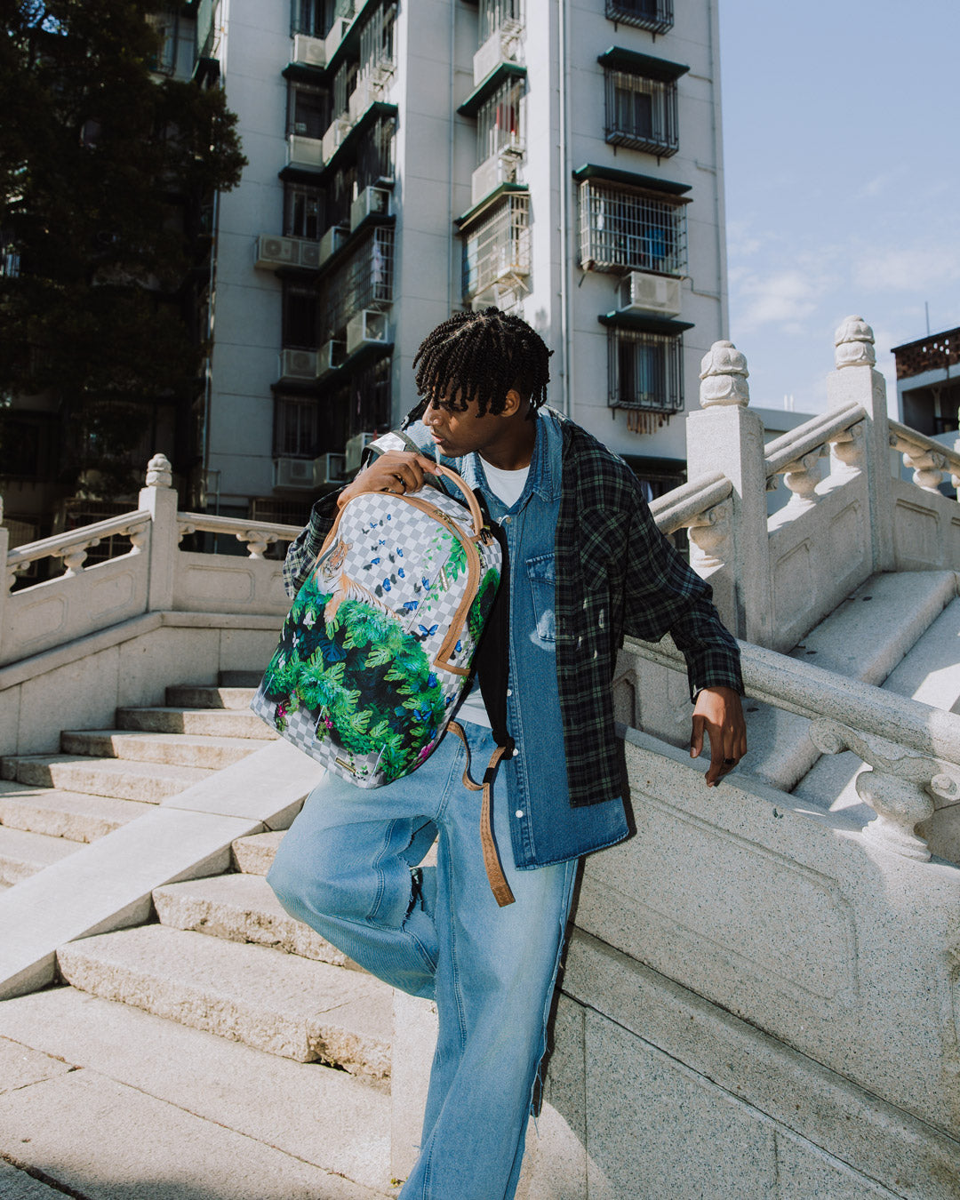 SECRET GARDEN SHARK BACKPACK - Image 4